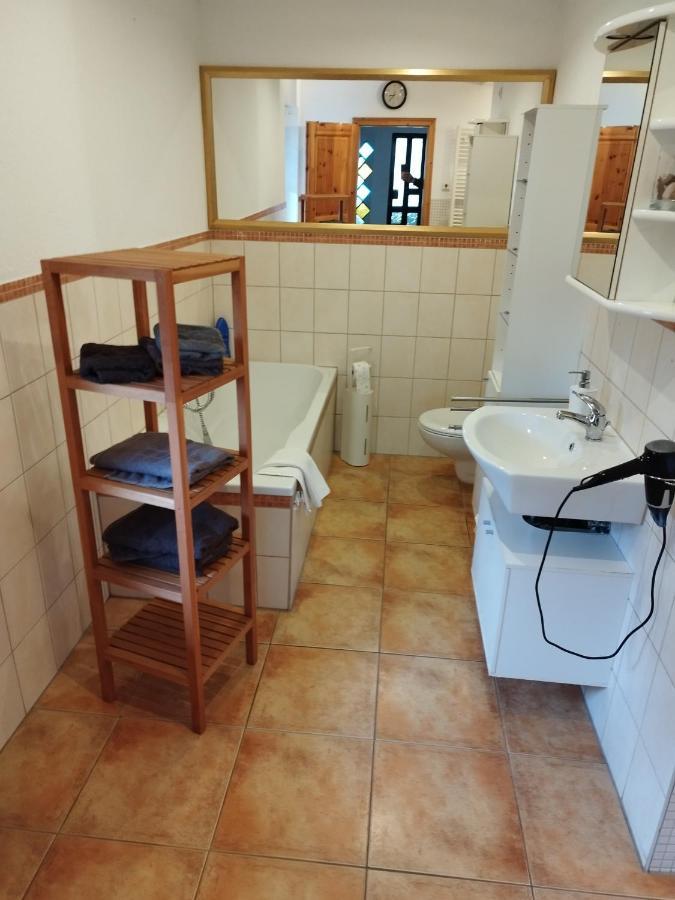 Fewo-thueringer-becken * Vehra
